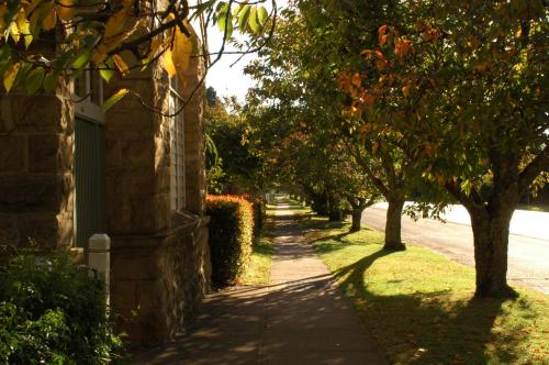 Robertson NSW street 2